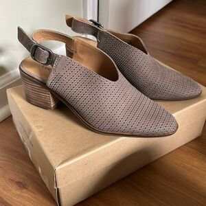 NEW Lucky Brand Lideton Slingback Block Heel Size 7.5